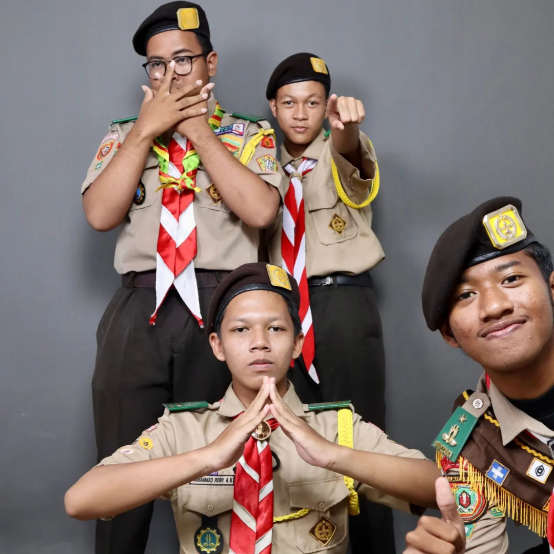 Mengapa Seragam Pramuka Berwarna Cokelat: Menguak Filosofi dan Sejarah di Balik Pilihan Warna 9 Seragam Pramuka Berwarna Cokelat