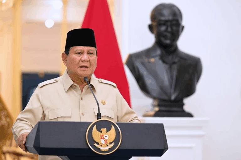 Pesiden Prabowo Dorong Pramuka Aktif Kembali, Jadi Wadah Pembentukan Karakter Anak Bangsa 1 image Pramuka Aktif Kembali